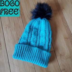 Puff ball beanie